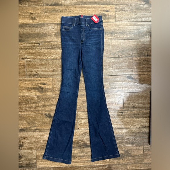 Spanx Flared Jeans in Midnight Shade XST - Picture 13 of 13
